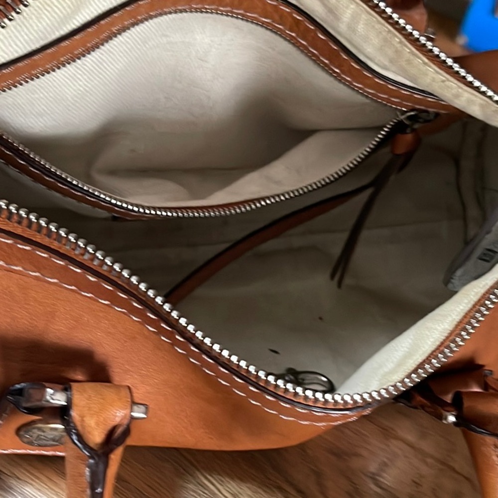 Vintage Michael Kors Tan Leather Barrel Satchel - Picture 13 of 15